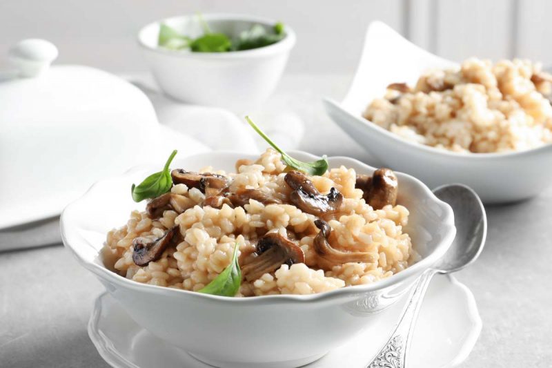 Easy Mushroom Risotto Recipe for a Tasty Vegetarian Dinner