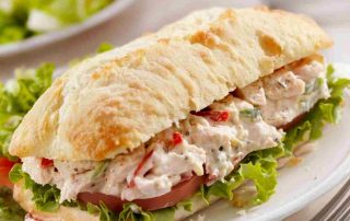 Everyone loves this cheddar chicken salad lead