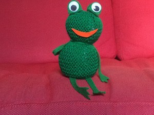 Knitting Frog