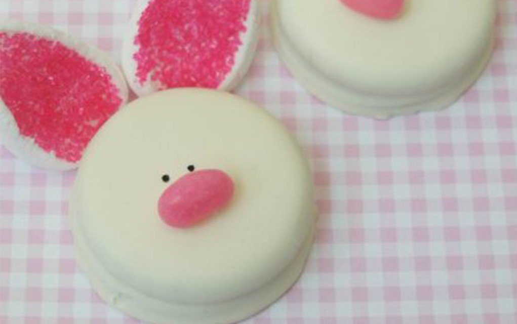 17 Eggstraordinary Easter Bake Sale Ideas That Are Sure To Impress