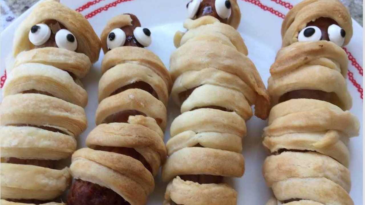 Watch How To Create Sizzling Sausage Mummies Perfect For Halloween