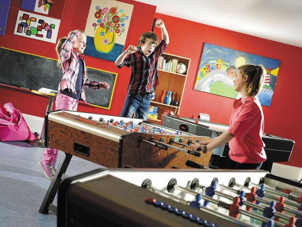 https://www.mykidstime.com/wp-content/uploads/2017/12/Connacht-Hotel-Kids-Club.jpg