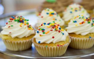 lemon-buns-lemon-icing