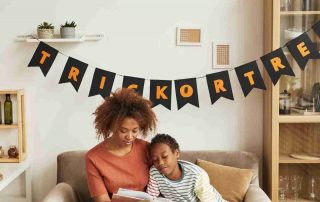 30 Halloween Books for a Slightly Spooky Bedtime Story lead