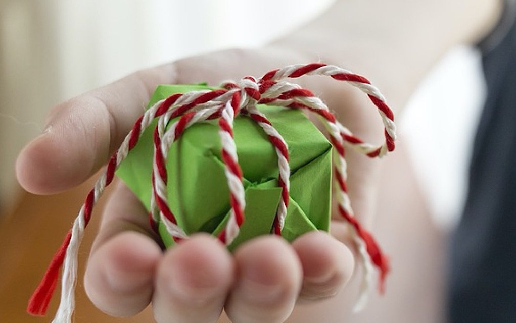 11 Alternative Birthday Gift Ideas for Teens that Aren’t Money