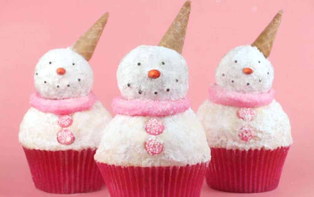 11 Spectacular Seasonal Cupcake Recipes Perfect for Christmas