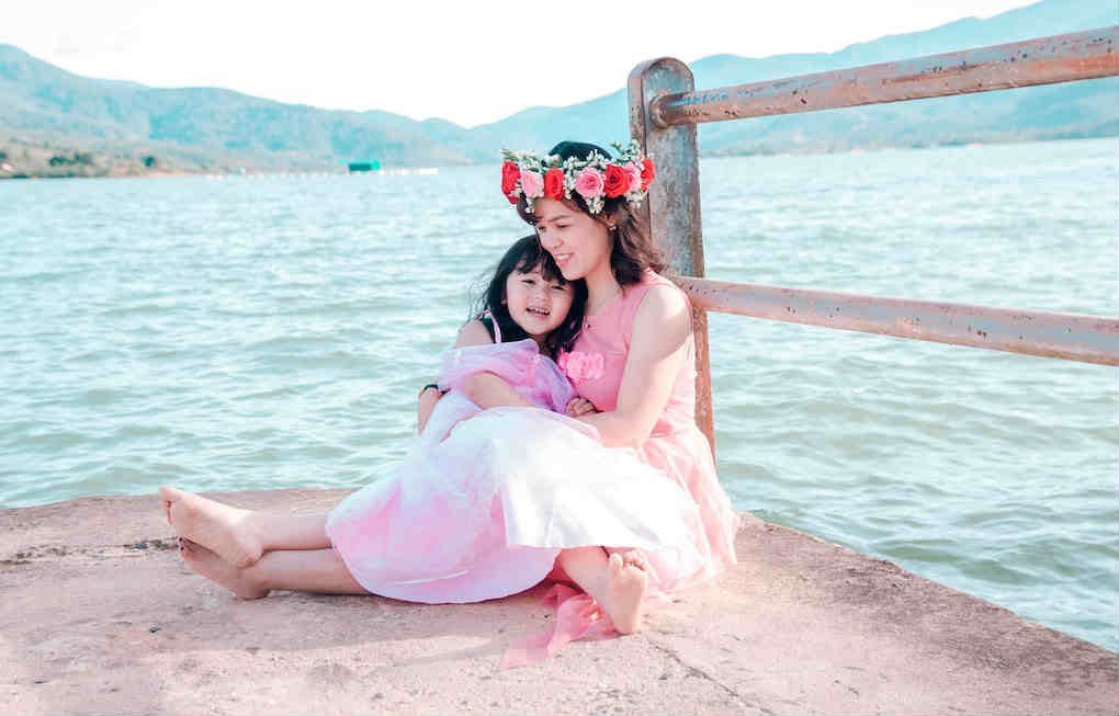 20 Essential Things to Tell Your Daughter