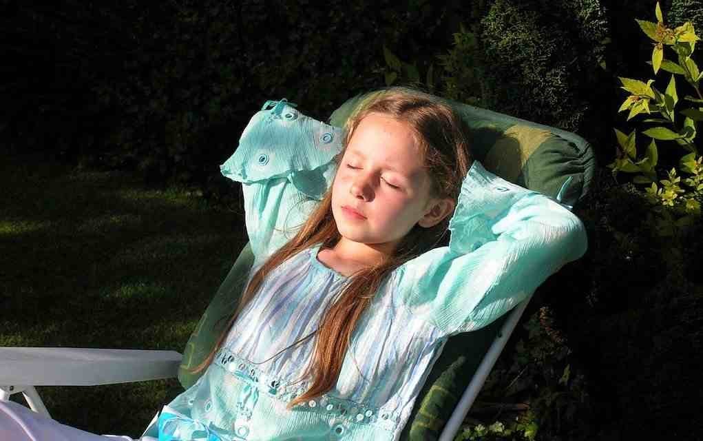 4 Easy Ways to Introduce and Practice Meditation for Kids