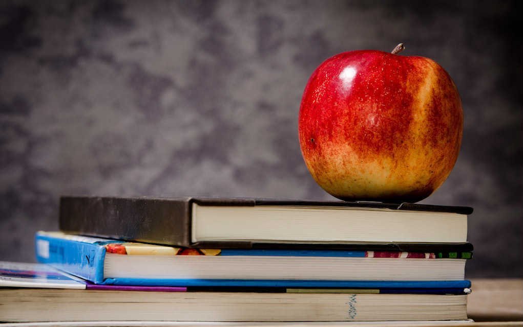 8 Practical Money Saving Tips for Buying School Books
