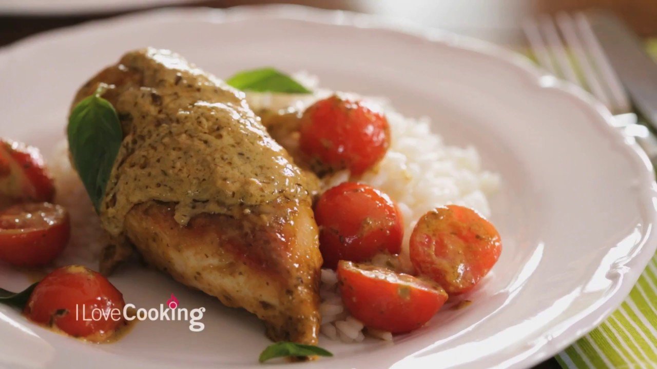 Chicken with a Creamy Pesto Sauce