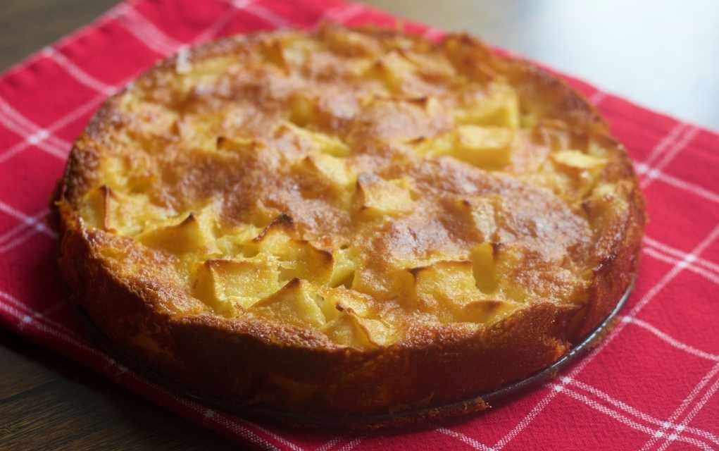 Try a Classic With Deirdre Madden’s Delicious Country Apple Cake