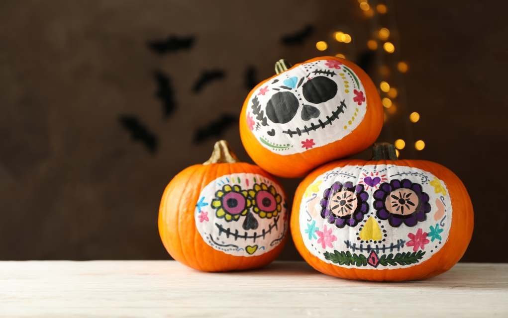 Enjoy Making These 10 Horribly Easy Homemade Halloween Decorations