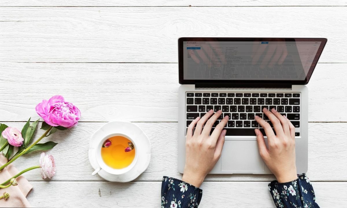 6 Easy Work-Life Balance Hacks Every Mom Can Use