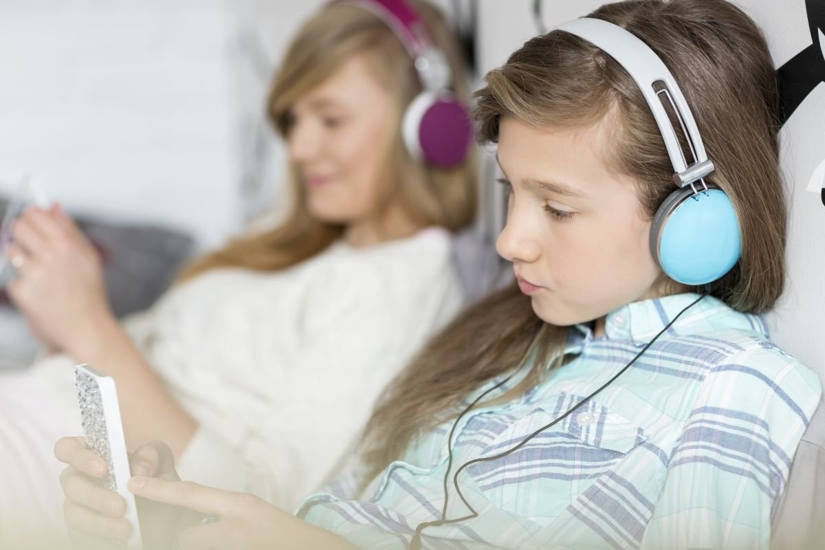 How Many of These 127 Secret Teen Codes Do You Know?