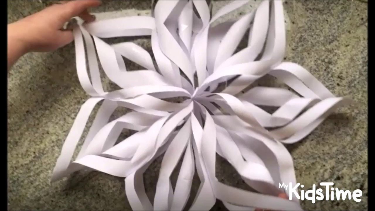 How to Make a Stunning 3D Snowflake Decoration
