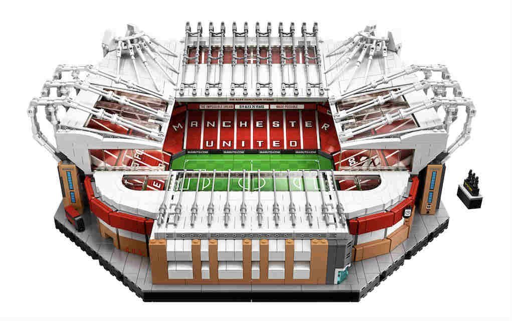 WOW! This LEGO Old Trafford Set is the Ultimate Gift for Man Utd Fans