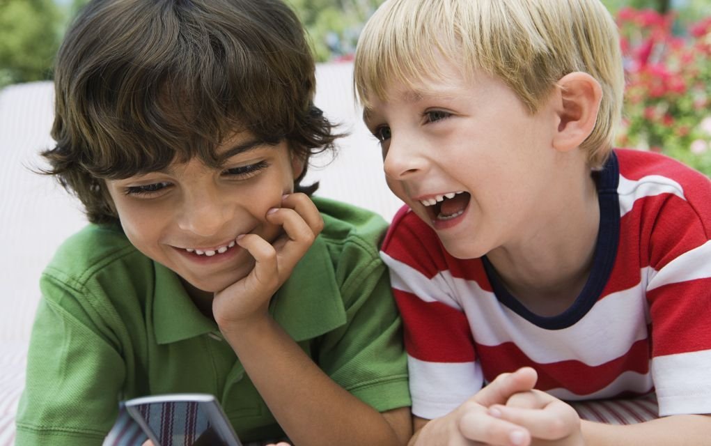 Mom Controls Screen Time – is This the Best Kids Revenge Ever?