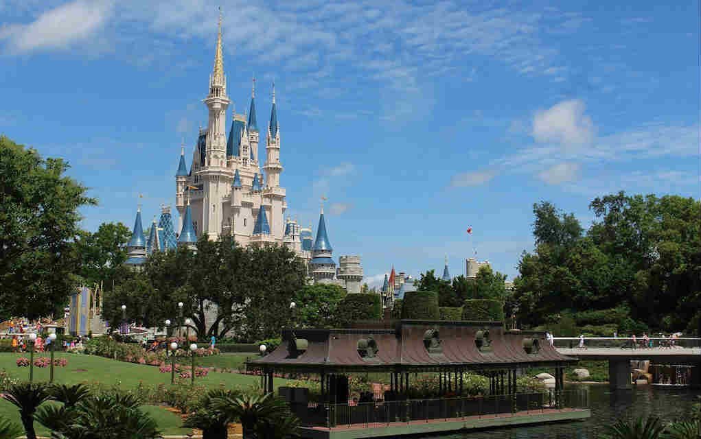 A Mum’s Guide to Parks, Sleeping, Eating & Things to Do in Orlando