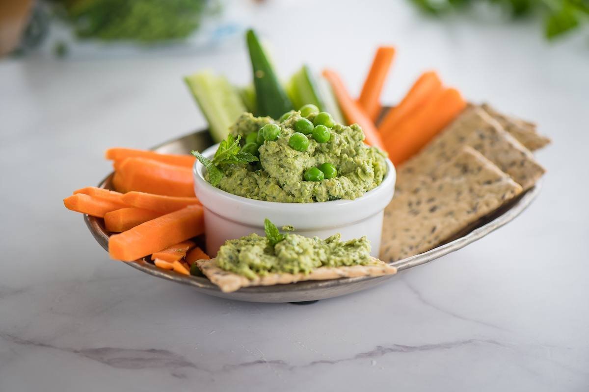 Dish Up a Quick Snack with This Tasty Pea and Mint Dip