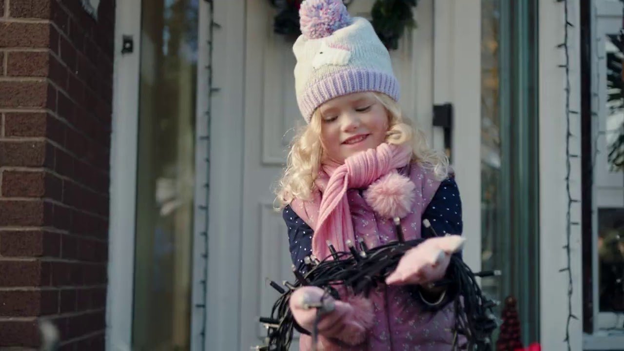 We Were Not Prepared for This Supervalu Christmas Ad – or the Twist!