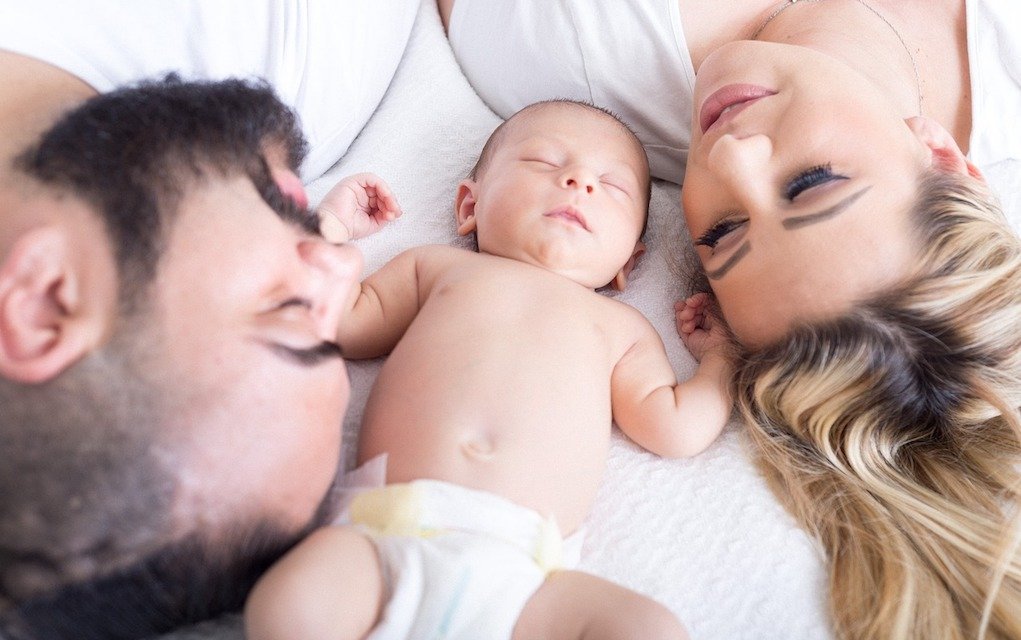 How to Survive the First 6 Weeks with a New Baby
